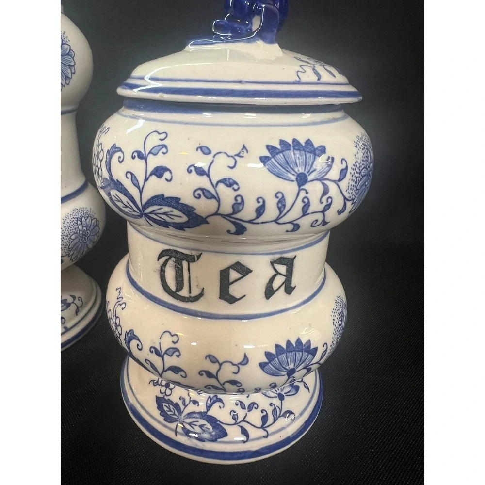 Vintage Blue Onion Style Tea &‎ Coffee Canisters Ceramic Jars Arnart Japan READ